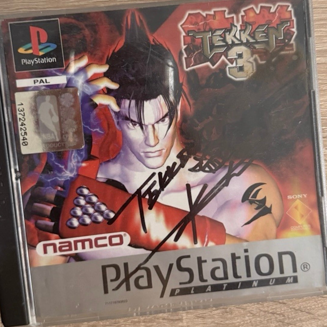 Tekken 3 ps1 SIGNED BY Katsuhiro Harada